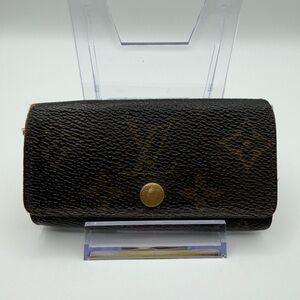 Louis Vuitton Monogram 4 Key Cles